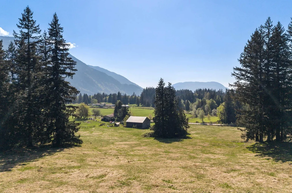 House for sale at 4888 Haley Road Ryder Lake British Columbia - MLS: R3118355