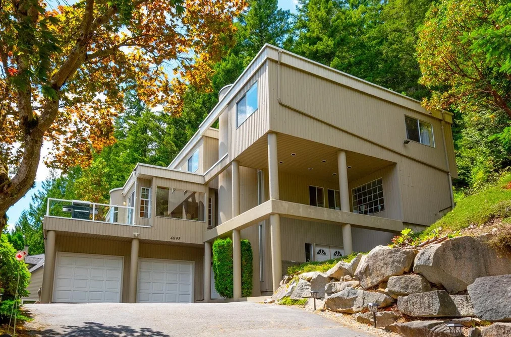 House for sale at 4895 Northwood Drive West Vancouver British Columbia - MLS: R3143347