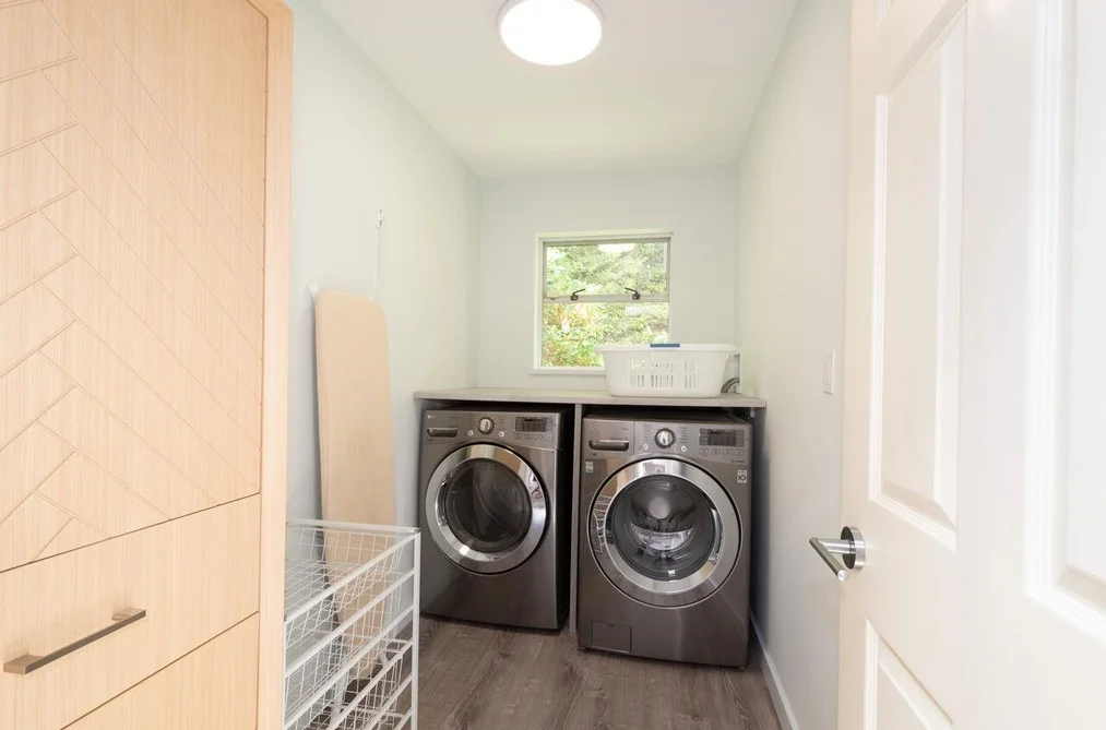 4895 NORTHWOOD DRIVE, West Vancouver, BC — Residential for Sale — Photo 28 of 36