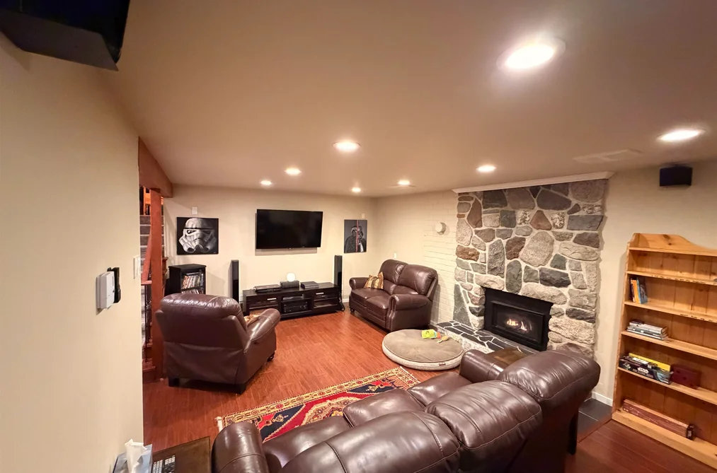 4898 SUNSHINE COAST HIGHWAY, Sechelt BC V7Z 0B7, Sechelt BC — Residential for Sale - Photo 7