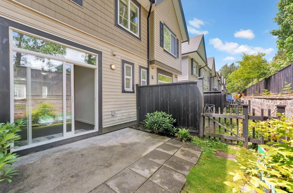 49-14555 68 Avenue, Surrey, BC - Townhouse for Sale - Photo 14 of 23