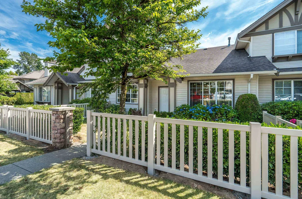 49 15868 85 AVENUE, Surrey BC V4N 0Y9, Surrey BC — Residential for Sale - Photo 2