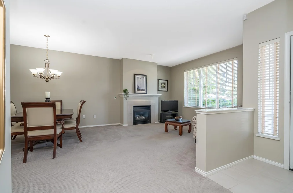 49 15868 85 AVENUE, Surrey BC V4N 0Y9, Surrey BC — Residential for Sale — Photo 6 of 39