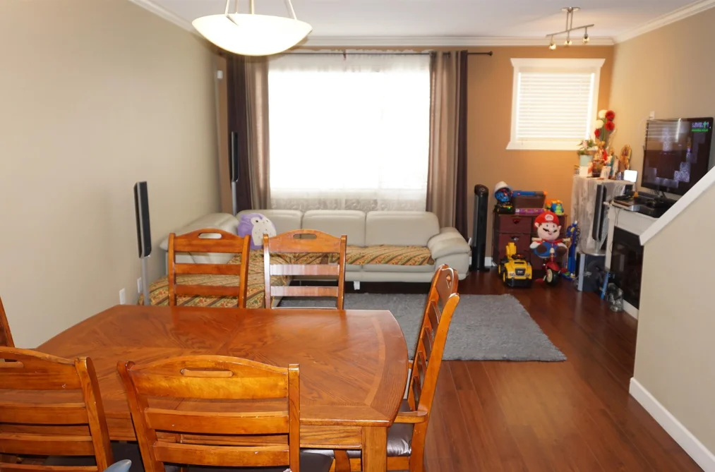 49 16355 82ND AVENUE, Surrey BC V4N 0P4, Surrey BC — Residential for Sale — Photo 3 of 12