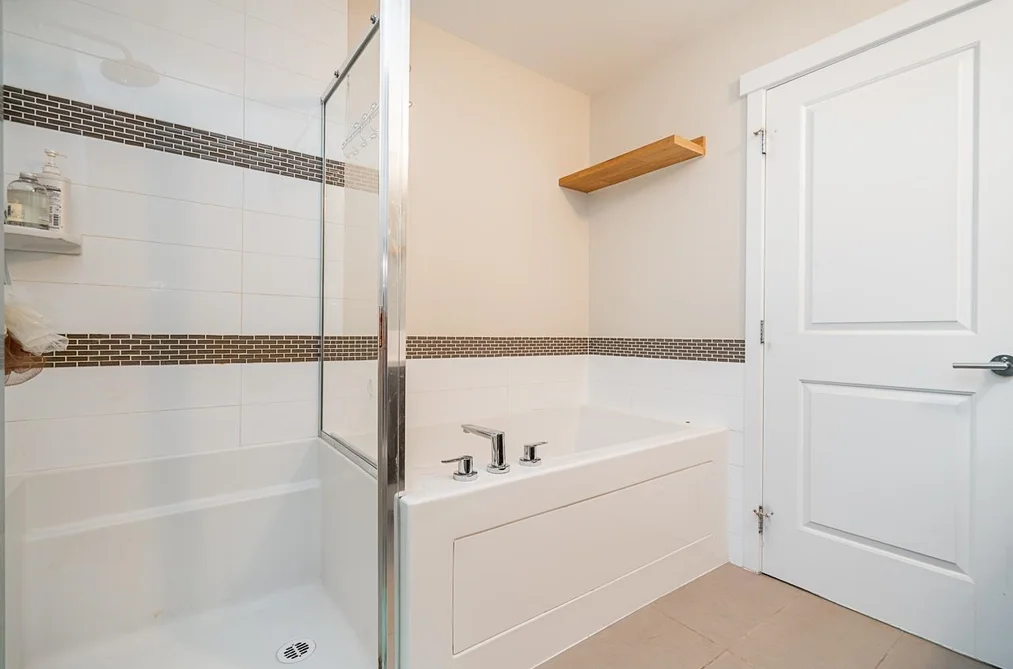 49-9728 Alexandra Road, Richmond, BC - Townhouse for Sale - Photo 9 of 16 49-9728 Alexandra Road, Richmond, BC - Townhouse for Sale - Photo 9 of 16