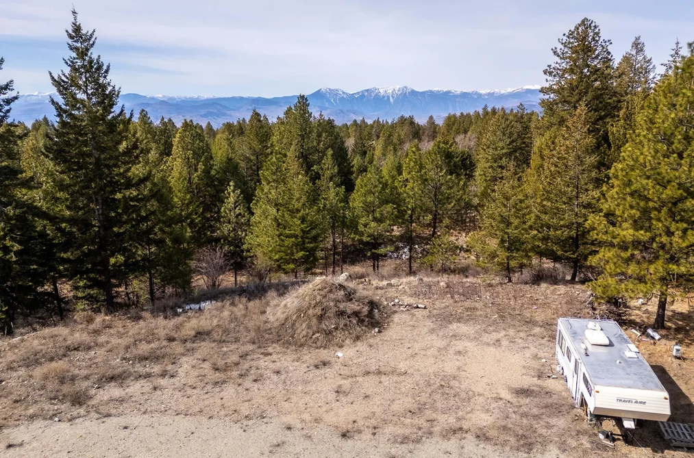 490 WAPITI WAY, No City Value BC V0H 1V6, No City Value BC — Land for Sale - Photo 4