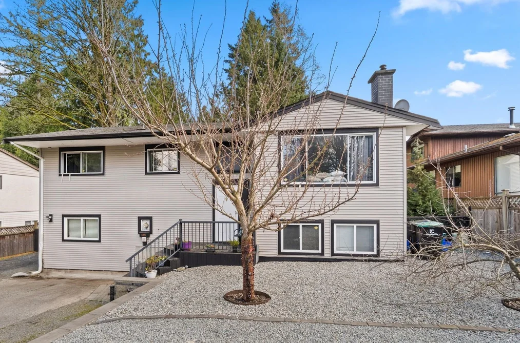 4900 200TH STREET, Langley BC V3A 1L5, Langley BC — Residential for Sale - Photo 2