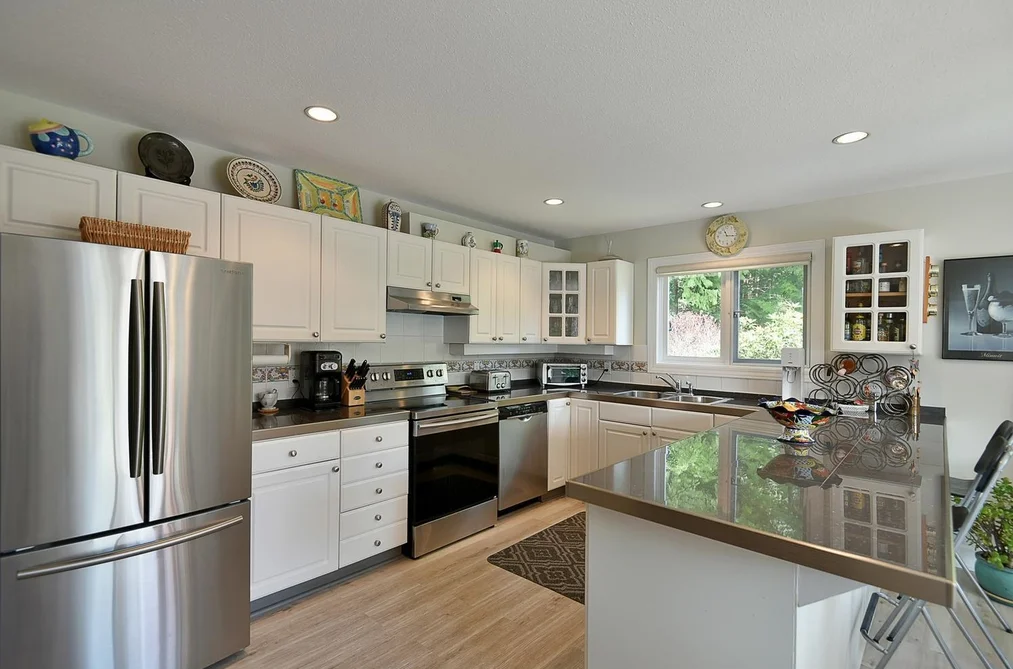 4906 SINCLAIR BAY ROAD, Garden Bay BC V0N 1S1, Garden Bay BC — Residential for Sale - Photo 6