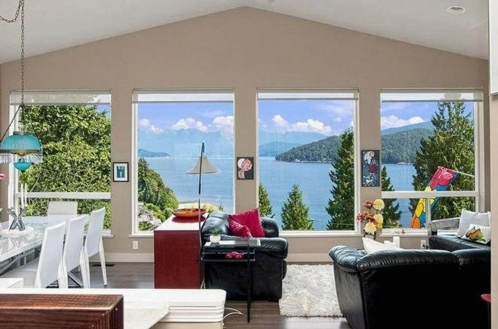 House for sale at 491 Woodland Avenue Gibsons British Columbia - MLS: R3160978