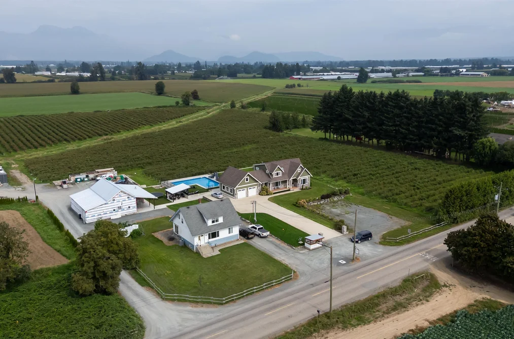 House for sale at 49111 Chilliwack Central Road Chilliwack British Columbia - MLS: R3069710