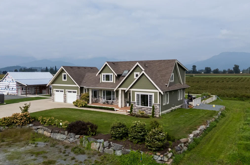 49111 CHILLIWACK CENTRAL ROAD, Chilliwack BC V2P 6H3, Chilliwack BC — Residential for Sale - Photo 2
