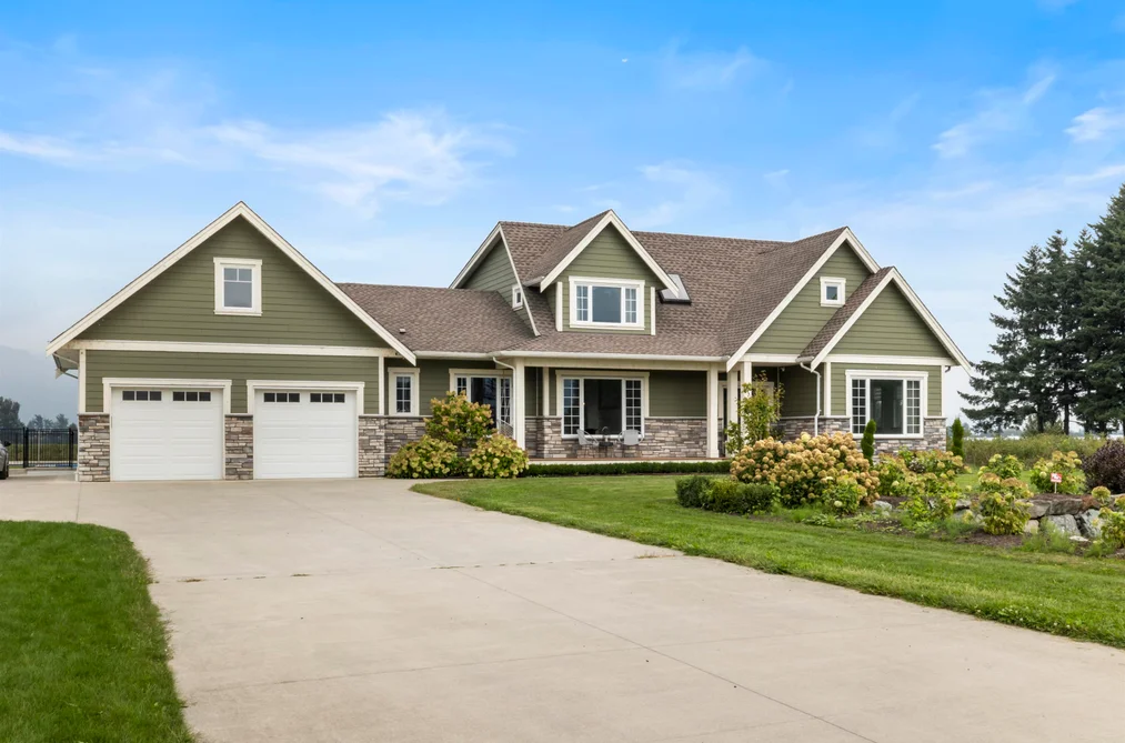 49111 CHILLIWACK CENTRAL ROAD, Chilliwack BC V2P 6H3, Chilliwack BC — Residential for Sale - Photo 4