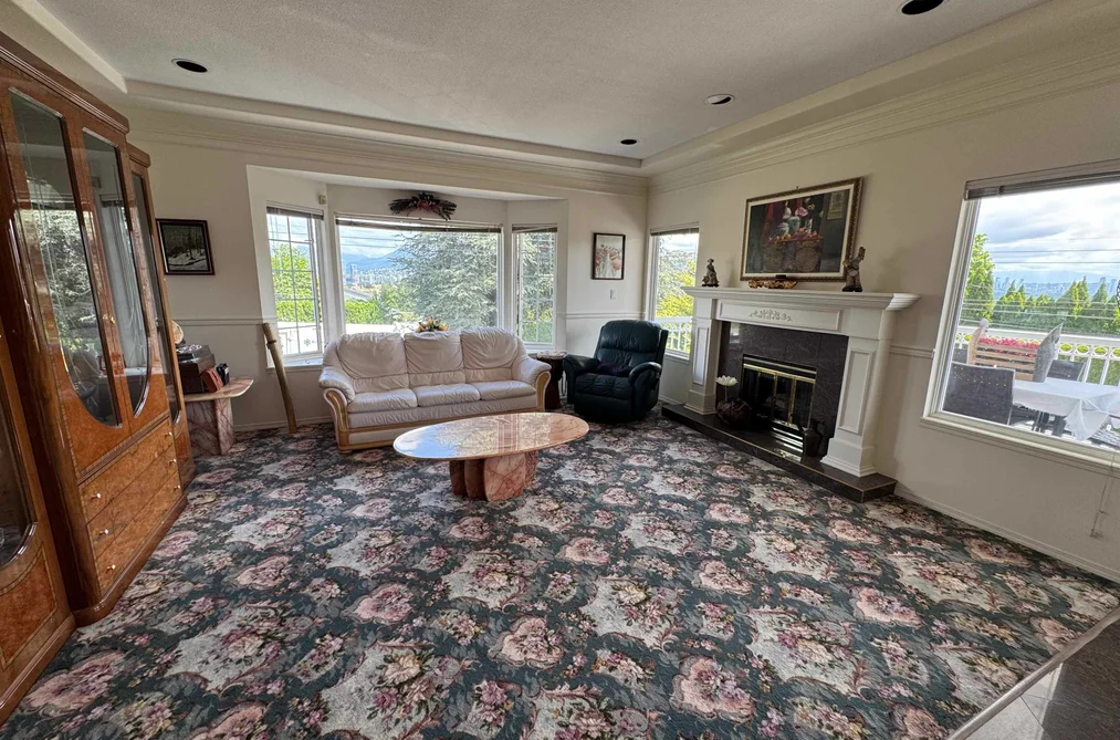 4920 SARDIS CRESCENT, Burnaby BC V5H 3K3, Burnaby BC — Residential for Sale — Photo 12 of 40