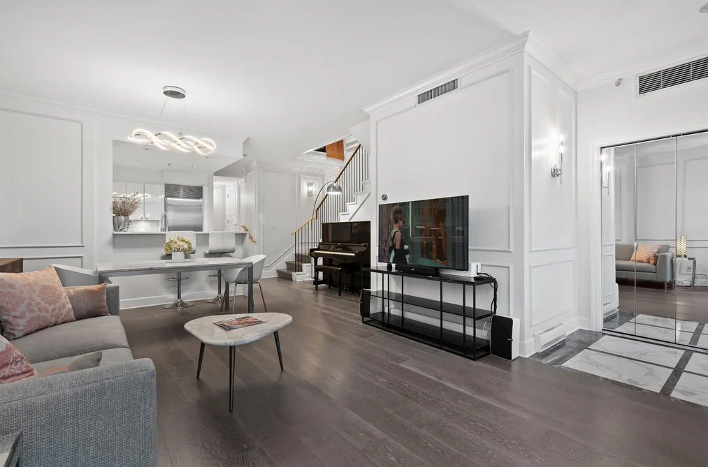 Townhouse for sale at 493 Broughton Street Vancouver British Columbia - MLS: R3152722