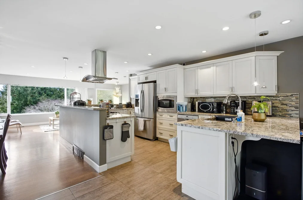 4938 REDONDA DRIVE, North Vancouver BC V7R 3J9, North Vancouver BC — Residential for Sale - Photo 3