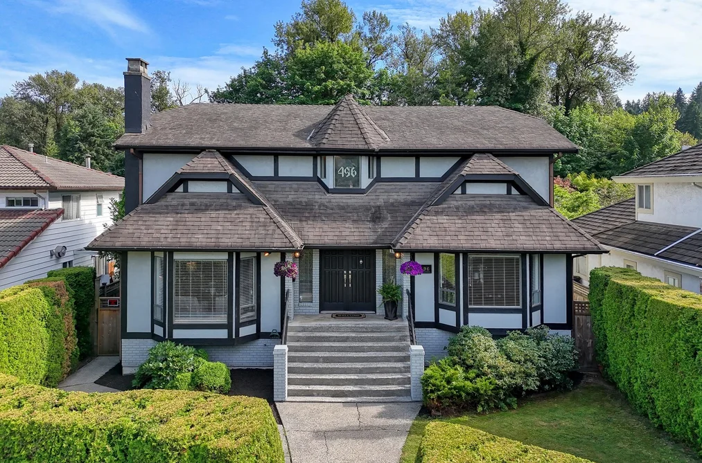 House for sale at 496 Glenbrook Drive New Westminster British Columbia - MLS: R3108342