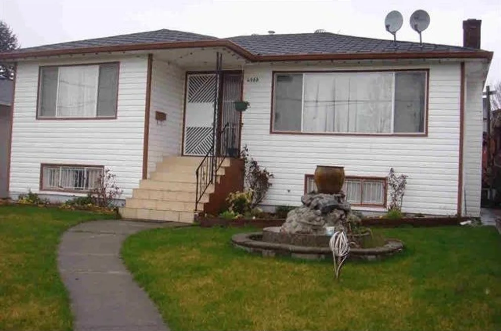 House for sale at 4963 Rupert Street Vancouver British Columbia - MLS: R2966477