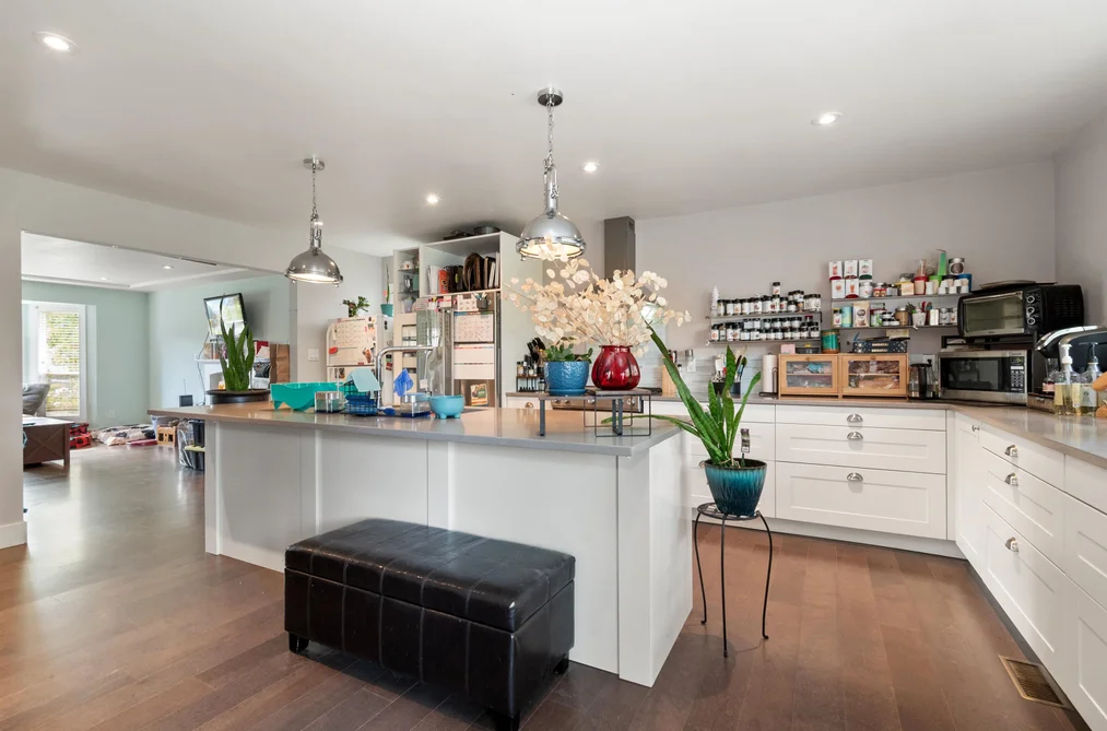4970 216 STREET, Langley BC V3A 8B4, Langley BC — Residential for Sale - Photo 2