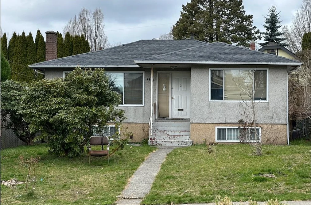 House for sale at 4975 Rupert Street Vancouver British Columbia - MLS: R2977779