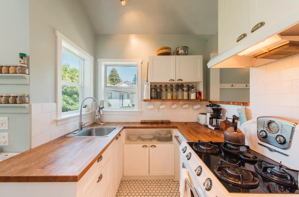 4981 GEER ROAD, Sechelt BC V7Z 0B9, Sechelt BC — Residential for Sale - Photo 4