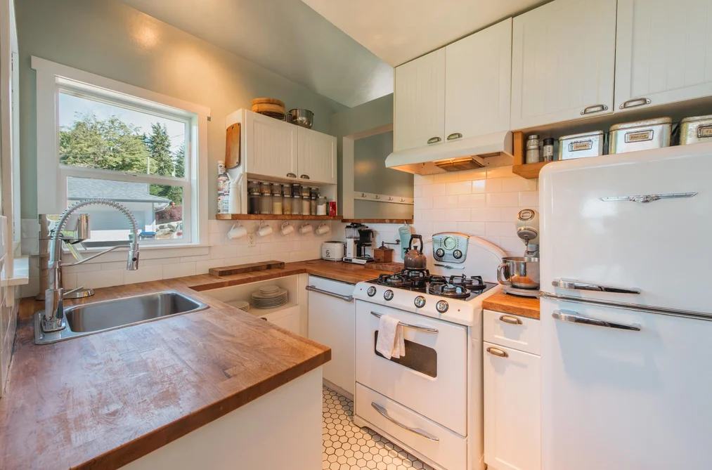 4981 GEER ROAD, Sechelt BC V7Z 0B9, Sechelt BC — Residential for Sale - Photo 5