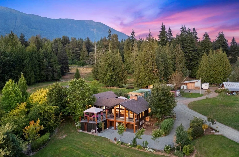 49825 LARSEN ROAD, Chilliwack BC V4Z 1G2, Chilliwack BC — Residential for Sale - Photo 4