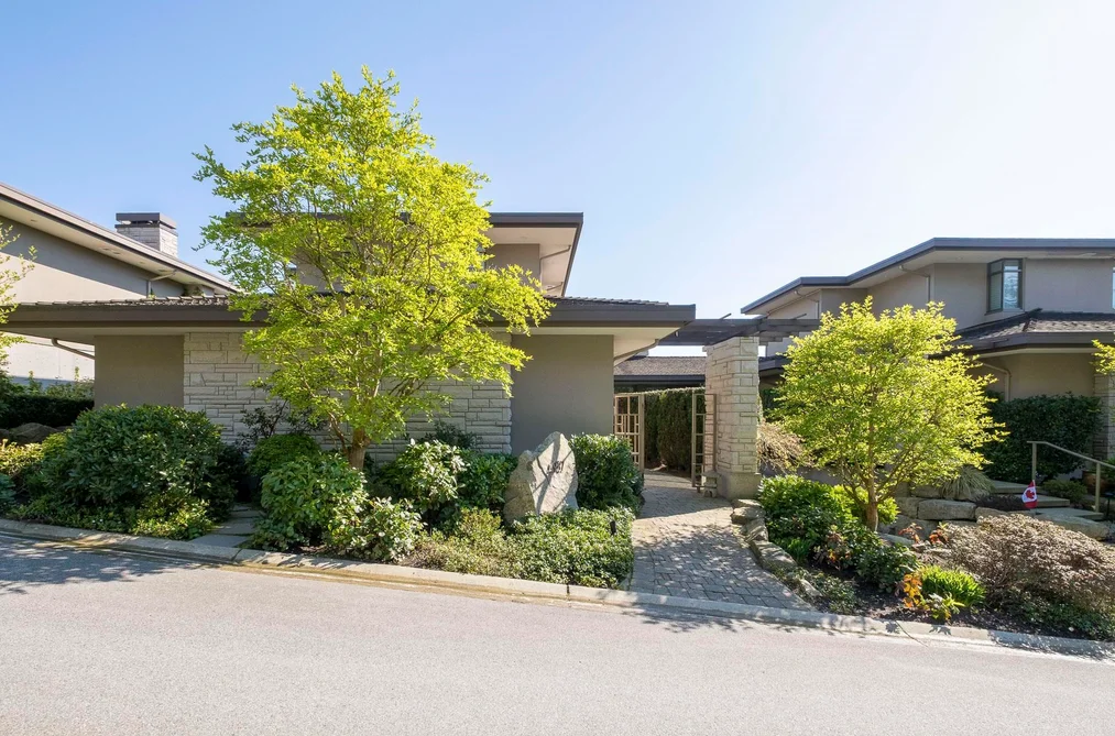 4987 MEADFEILD WYND, West Vancouver BC V7W 3J9, West Vancouver BC — Residential for Sale - Photo 2