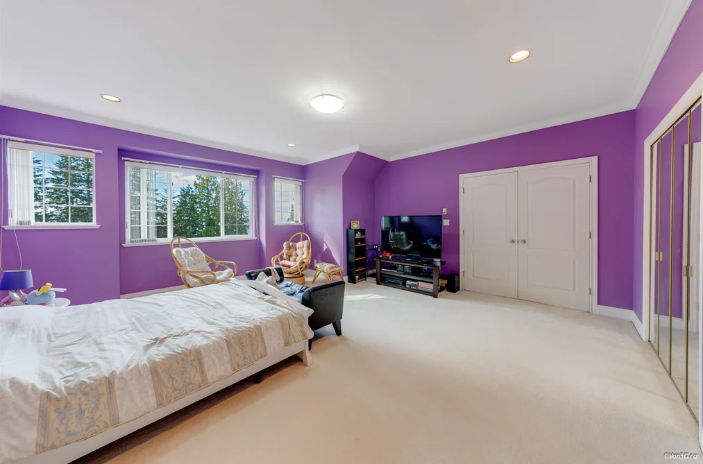 4989 CHALET PLACE, North Vancouver, BC — Residential for Sale — Photo 15 of 36