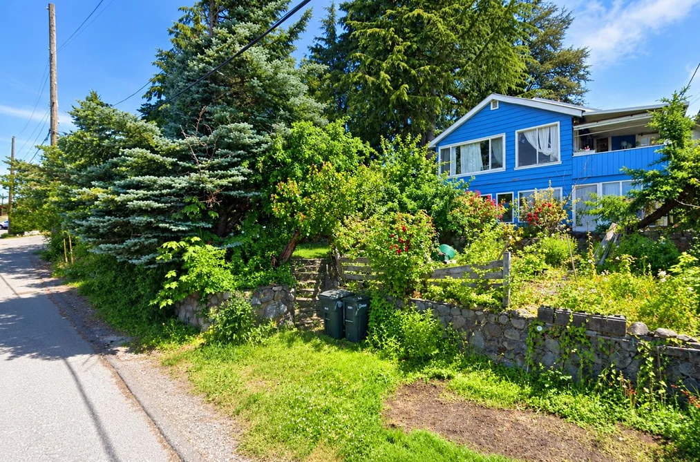 House for sale at 4990 Empire Drive Burnaby British Columbia - MLS: R3169421