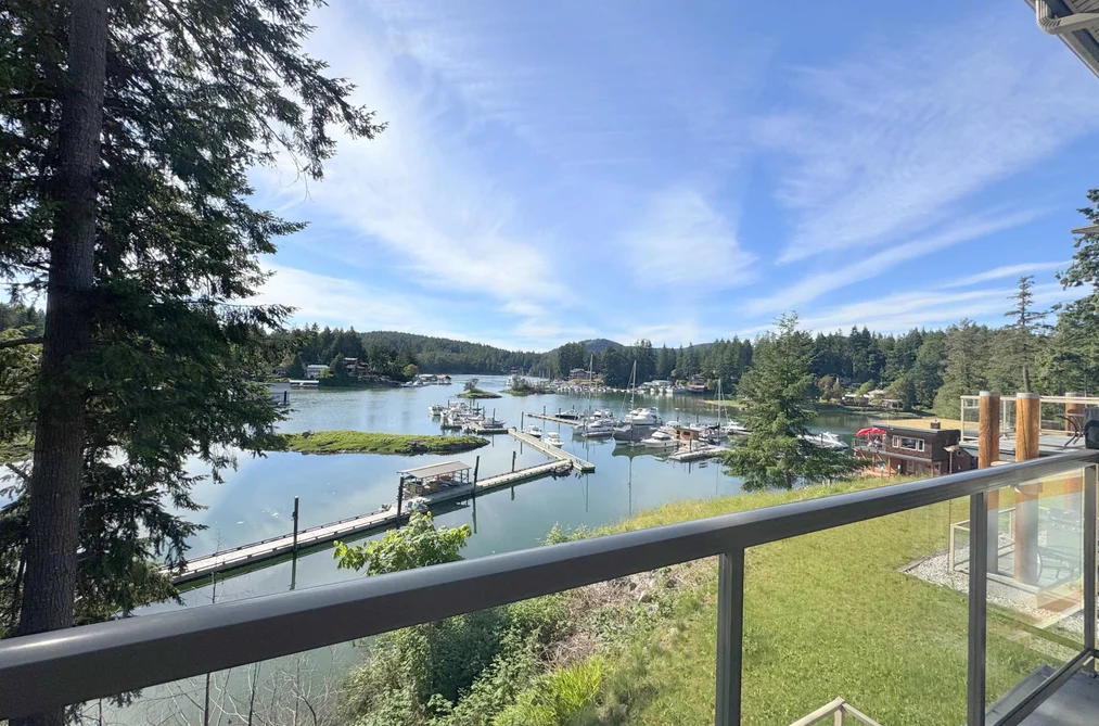 Townhouse for sale at 4c 12849 Lagoon Road Madeira Park British Columbia - MLS: R3113101