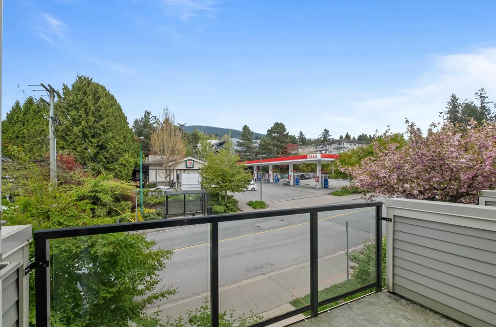 5-115 W Queens Road, North Vancouver, BC - Townhouse for Sale - Photo 14 of 24 5-115 W Queens Road, North Vancouver, BC - Townhouse for Sale - Photo 14 of 24