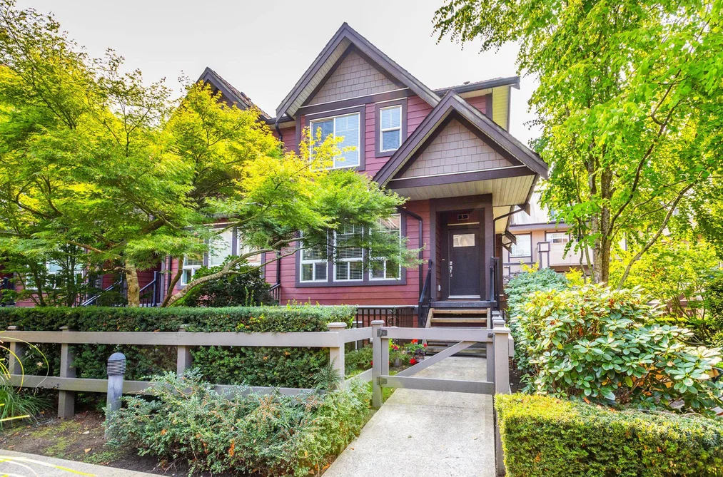 Townhouse for sale at 5 14877 60 Avenue Surrey British Columbia - MLS: R3159136