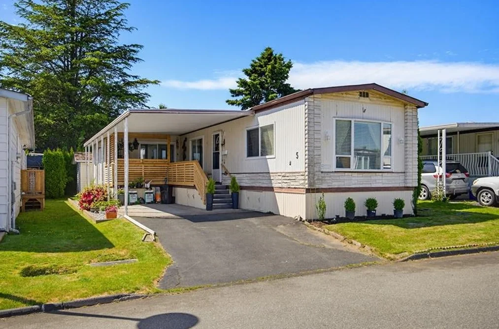 Manufactured On Land for sale at 5 15875 20 Avenue Surrey British Columbia - MLS: R3132199