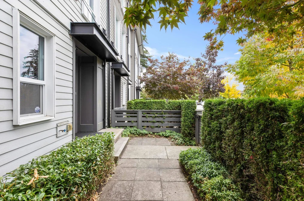 Townhouse for sale at 5 15938 27 Avenue Surrey British Columbia - MLS: R3166340
