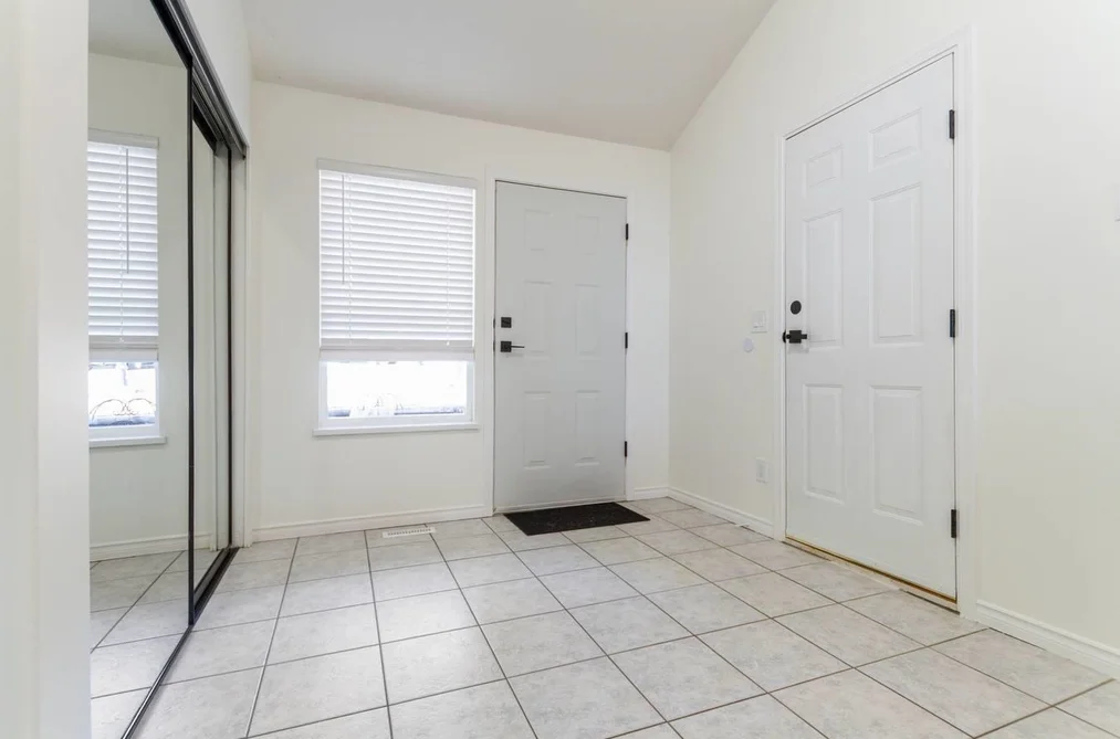 5 1615 SHAUGHNESSY STREET, Port Coquitlam BC V3C 6K9, Port Coquitlam BC — Residential for Sale - Photo 4