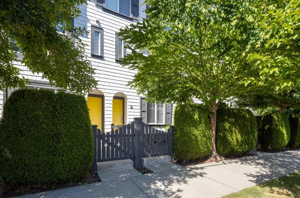Townhouse for sale at 5 16357 15 Avenue Surrey British Columbia - MLS: R3141352