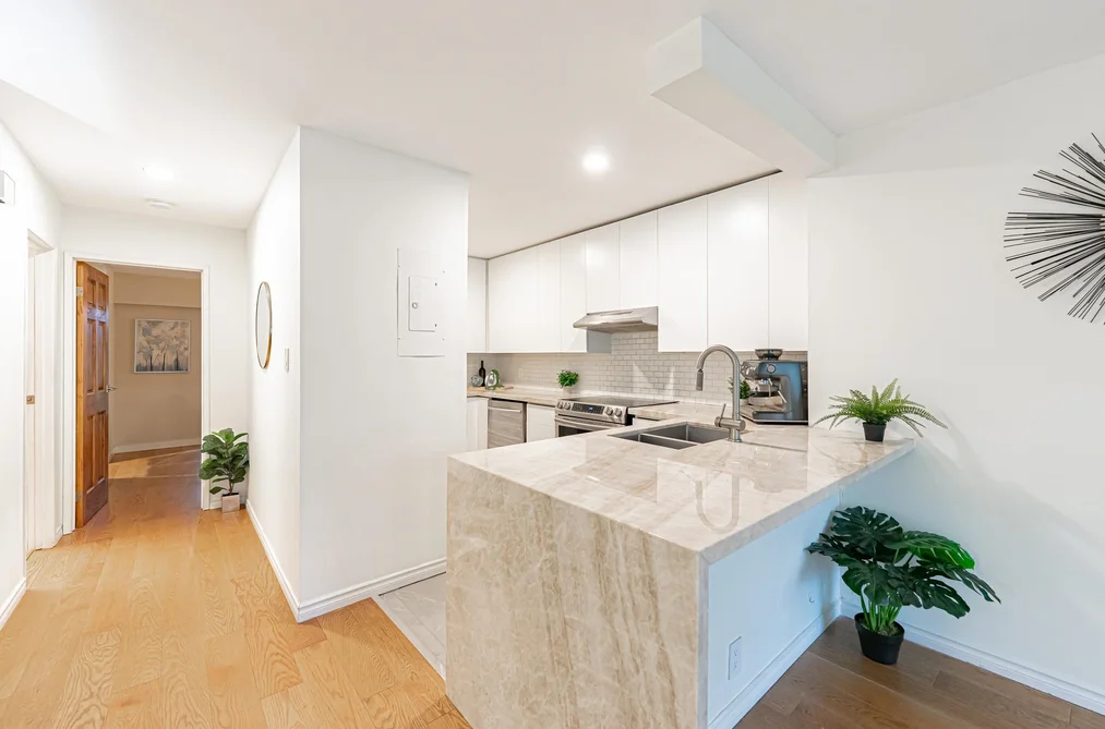 5 1786 ESQUIMALT AVENUE, West Vancouver BC V7V 1R8, West Vancouver BC — Residential for Sale - Photo 6