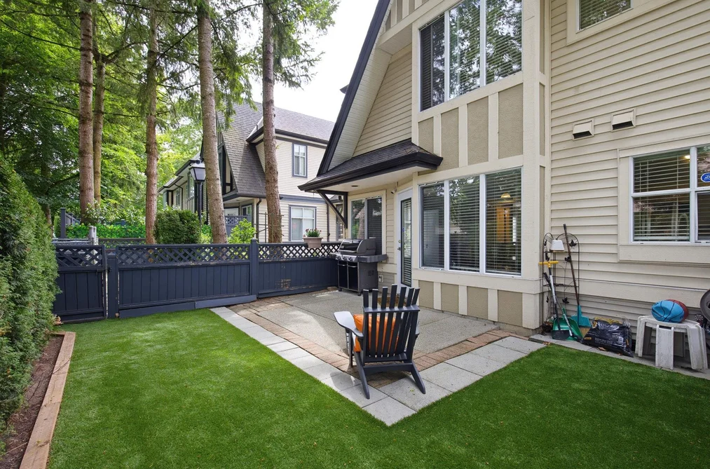 5 18883 65TH AVENUE, Surrey BC V3S 8Y2, Surrey BC — Residential for Sale — Photo 4 of 35