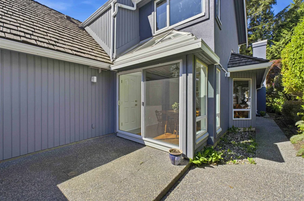 5 1925 INDIAN RIVER CRESCENT, North Vancouver BC V7G 2P7, North Vancouver BC — Residential for Sale - Photo 2