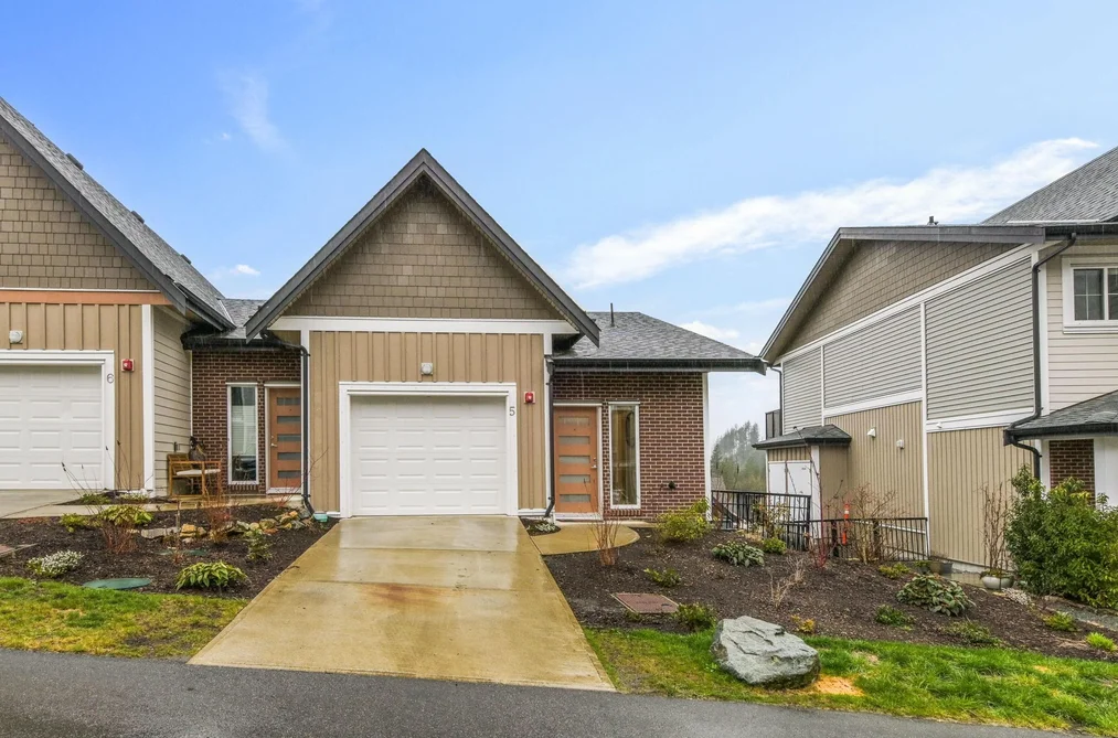 Townhouse for sale at 5 1928 Woodside Boulevard Agassiz British Columbia - MLS: R3097236