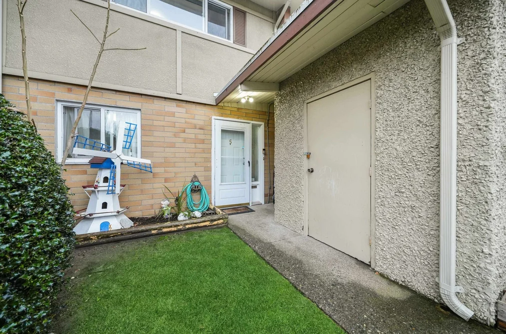 5 2048 MCCALLUM ROAD, Abbotsford BC V2S 3N4, Abbotsford BC — Residential for Sale - Photo 3