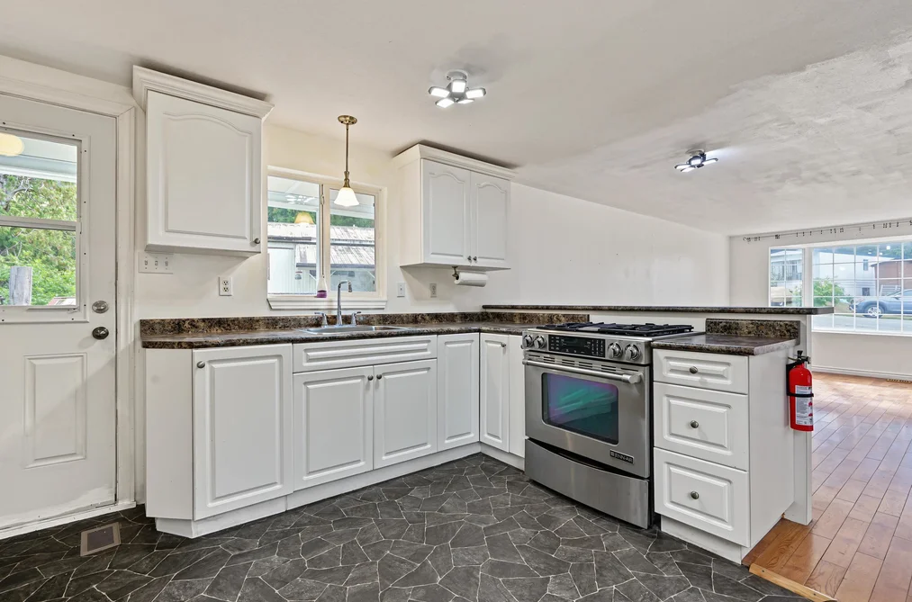 5 - 2216 Lougheed Highway, Agassiz, BC - MLS: R3160771 - Photo 7 5 - 2216 Lougheed Highway, Agassiz, BC - MLS: R3160771 - Photo 7