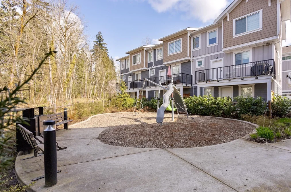 5 23108 LOUGHEED HIGHWAY, Maple Ridge BC V2X 2W3, Maple Ridge BC — Residential for Sale - Photo 3