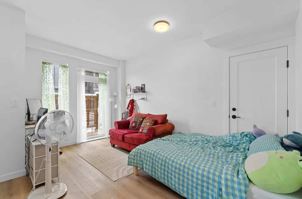 5 237 RIDGEWAY AVENUE, North Vancouver BC V7L 0H6, North Vancouver BC — Residential for Sale - Photo 5