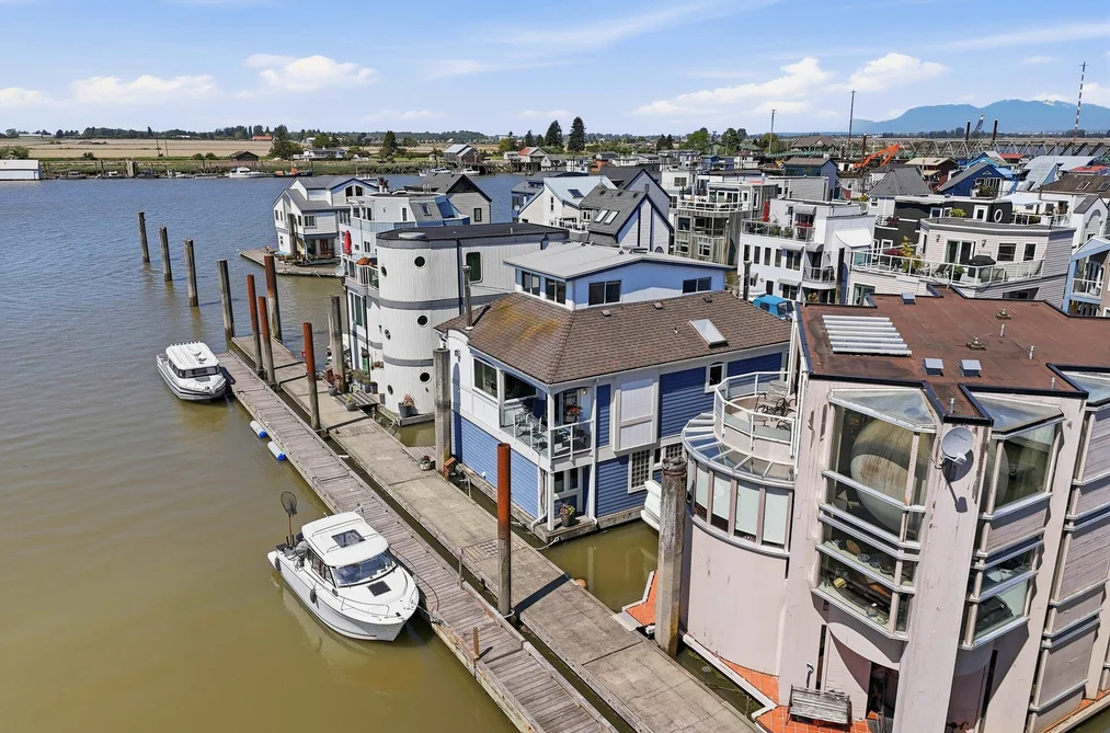 5 3459 W RIVER ROAD, Delta BC V4K 4Y6, Delta BC — Residential for Sale - Photo 2