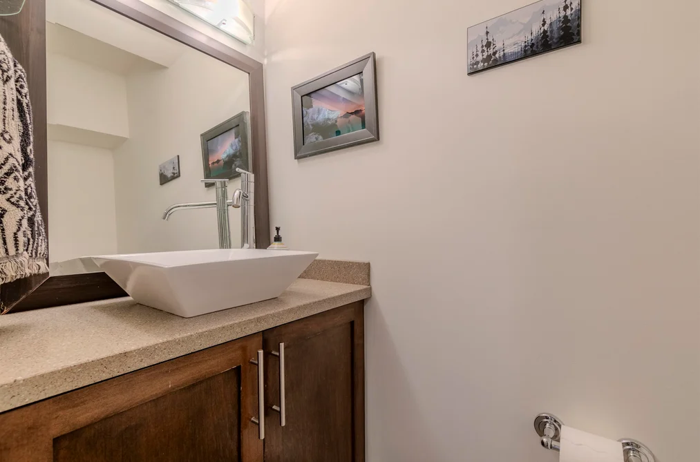 5 350 CENTRE ROAD, Lions Bay BC V0N 2E0, Lions Bay BC — Residential for Sale — Photo 13 of 32