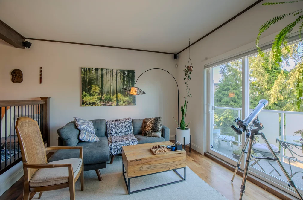 5 350 CENTRE ROAD, Lions Bay BC V0N 2E0, Lions Bay BC — Residential for Sale — Photo 3 of 32