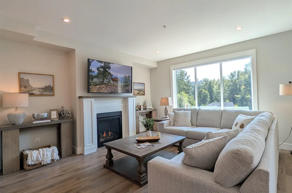 5-35247 Straiton Road, Abbotsford, BC - Townhouse for Sale - Photo 7 of 19 5-35247 Straiton Road, Abbotsford, BC - Townhouse for Sale - Photo 7 of 19