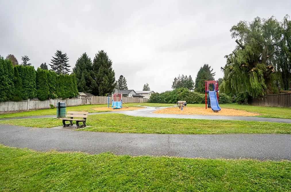 5 46545 BROOKS AVENUE, Chilliwack, BC — Residential for Sale — Photo 35 of 40