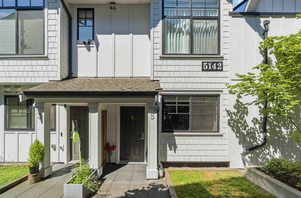 Townhouse for sale at 5 5142 Canada Way Burnaby British Columbia - MLS: R3137489